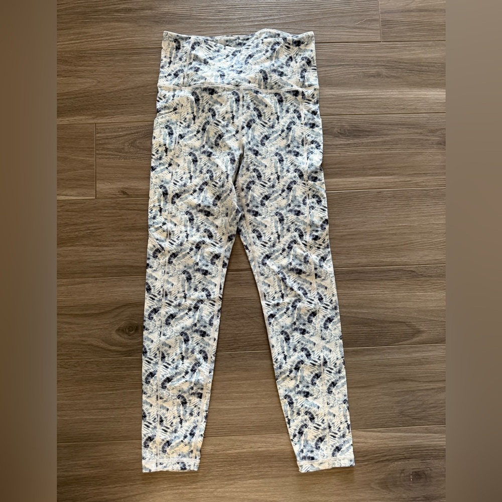Zyia Patterned Leggings